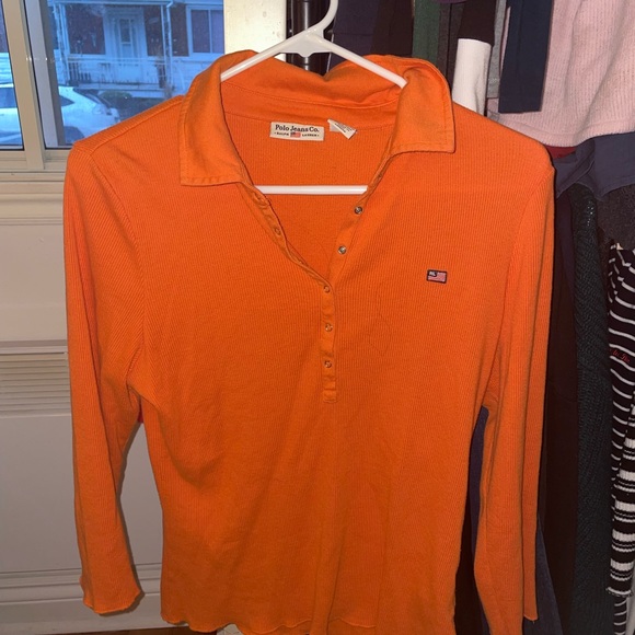 All of them I sell it at 40$ hardly worn - Picture 1 of 6